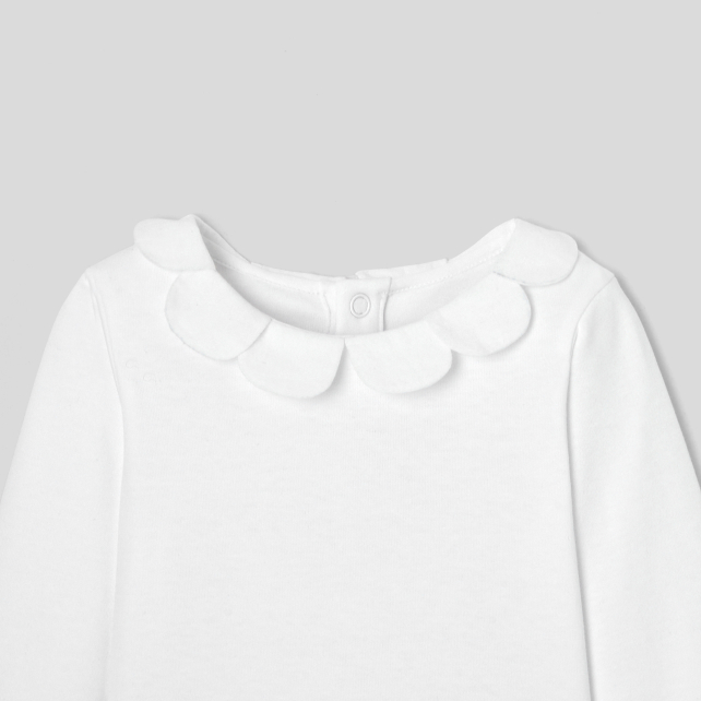 Baby girl bodysuit with petal collar Baby girl bodysuit with petal collar