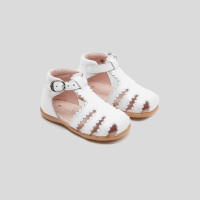 Baby girl pre-walker sandals