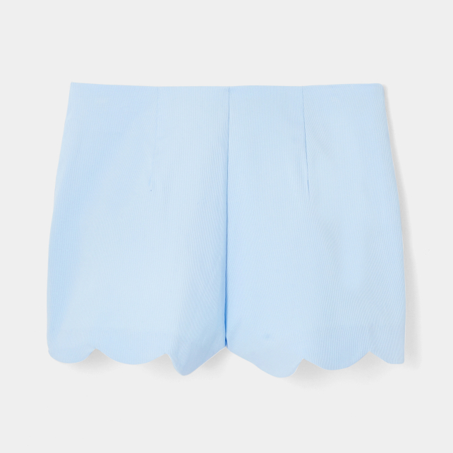 Girl scalloped shorts Girl scalloped shorts
