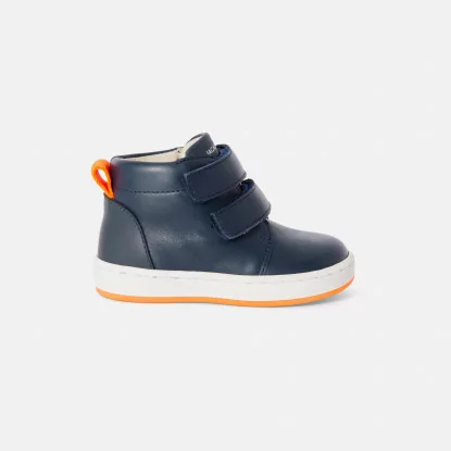 Baby boy smooth leather high-top tennis shoes