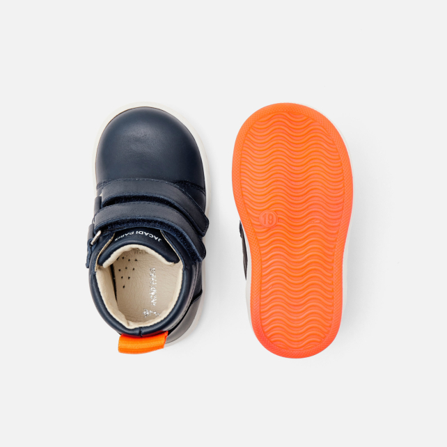 Baby boy smooth leather trainers Baby boy smooth leather trainers