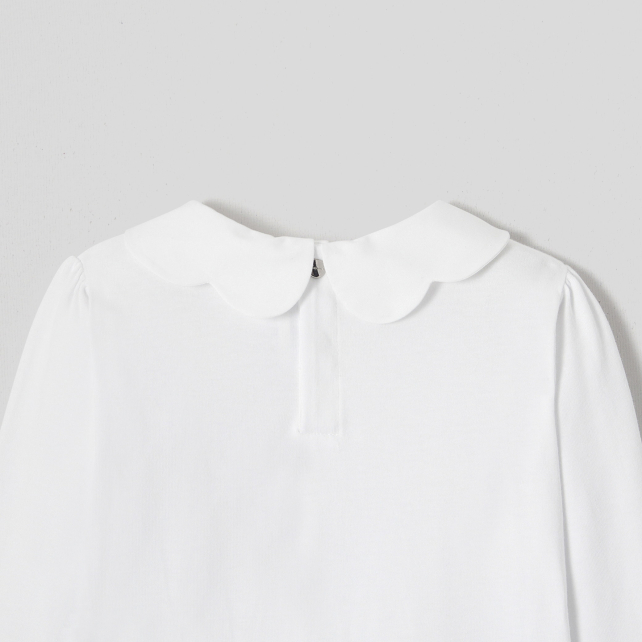 Girl T-shirt with scalloped collar Girl T-shirt with scalloped collar