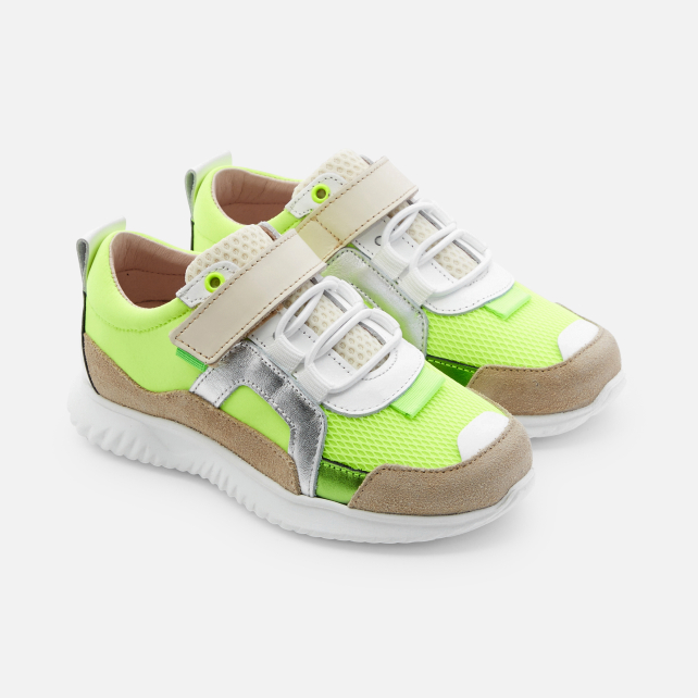 Girl running trainers Girl running trainers