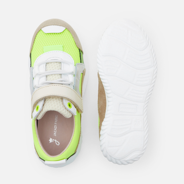 Girl running trainers Girl running trainers