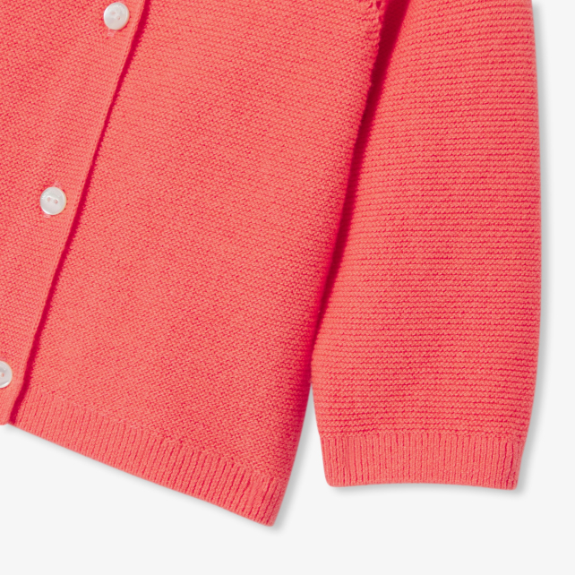 Baby girl cardigan in garter stitch Baby girl cardigan in garter stitch