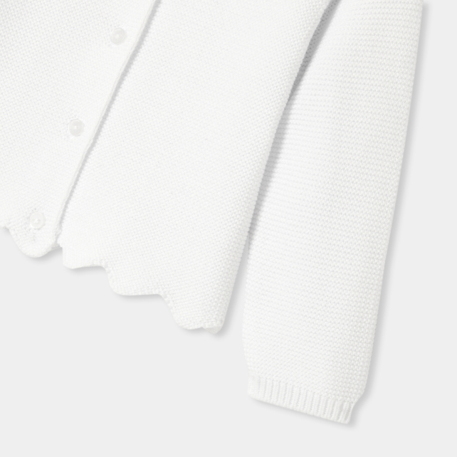 Cardigan bébé fille en point mousse Cardigan bébé fille en point mousse