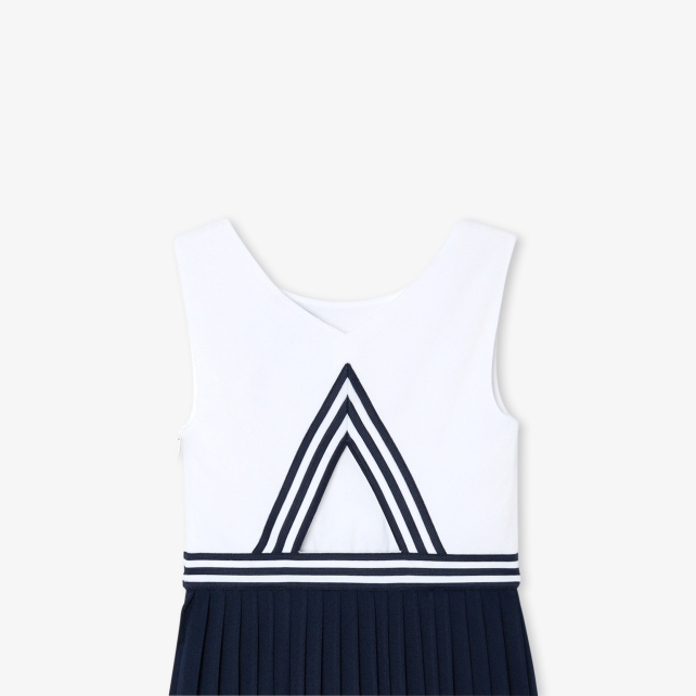 Girl sleeveless dress Girl sleeveless dress