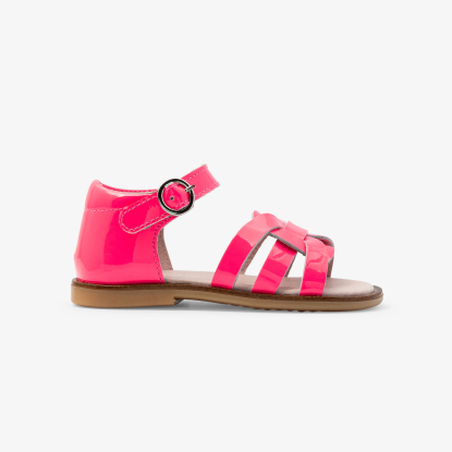 Baby girl sandals in patent leather