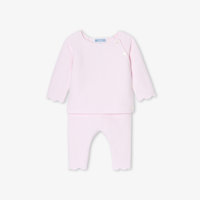 Baby girl set in garter stitch Baby girl set in garter stitch