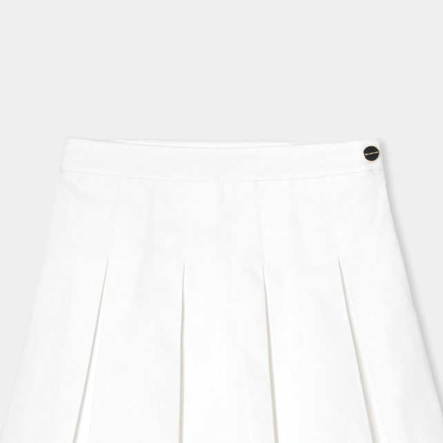 Girl pleated skirt in gabardine Girl pleated skirt in gabardine