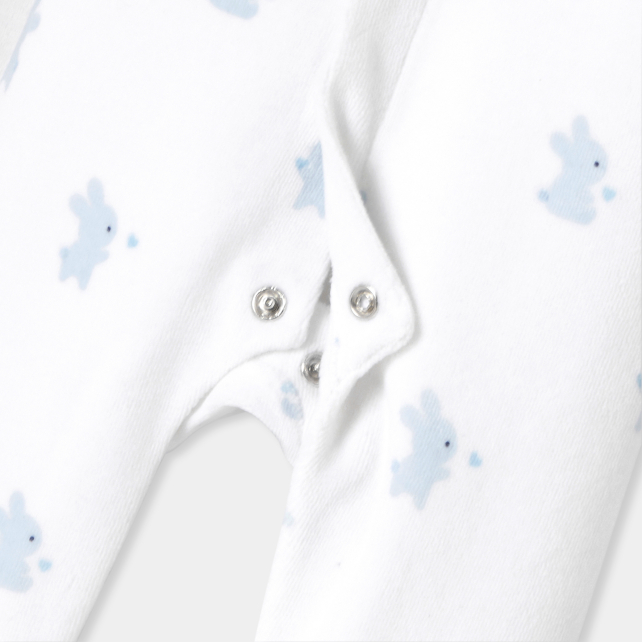 Baby boy velvet pyjamas with bunny motif Baby boy velvet pyjamas with bunny motif