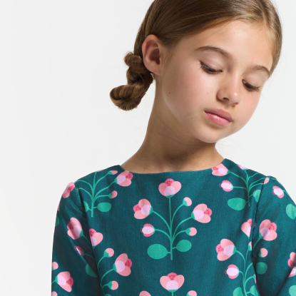 Girl dress in milleraies velvet 