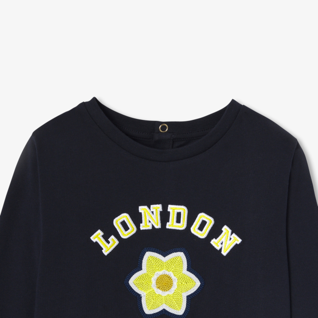 Girl long-sleeved T-shirt Girl long-sleeved T-shirt