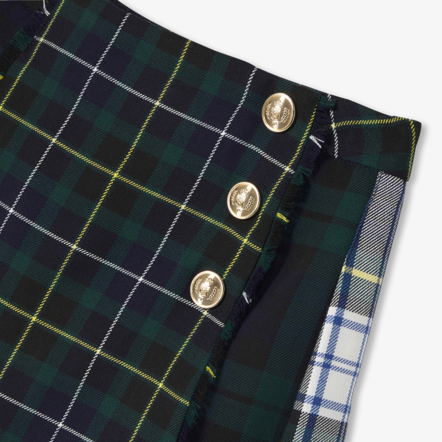 Girl tartan skirt Girl tartan skirt